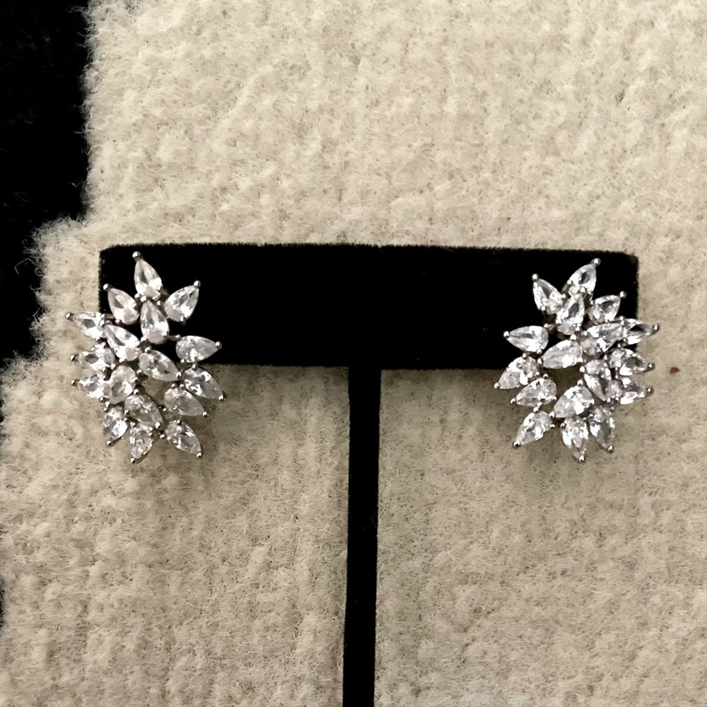 Cubic zirconia earrings